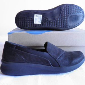 Clarks Black Synthetic Shoes Size 9.5M